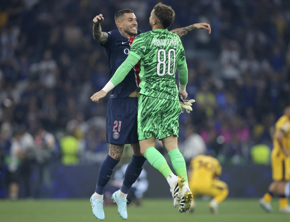 德-列昂索告别新鹏城：能与大家共度这段时光是我莫大的荣幸