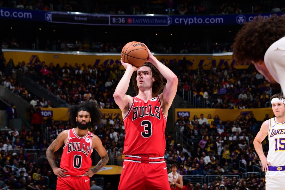 禁区爆射破门，39岁胡尔克达成生涯500球里程碑